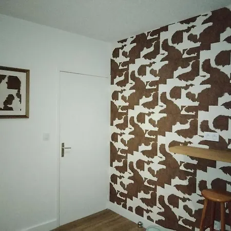 Le 3 Cent 85 Apartament