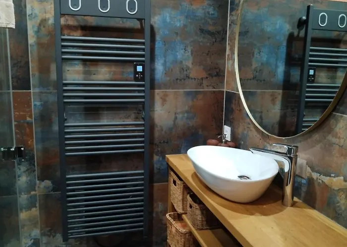 Apartament Le 3 Cent 85 Saint-Germain-Laval (Loire)
